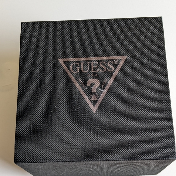 Guess Ladies Stainless Steel Watch Rose Gold - Picture 9 of 9